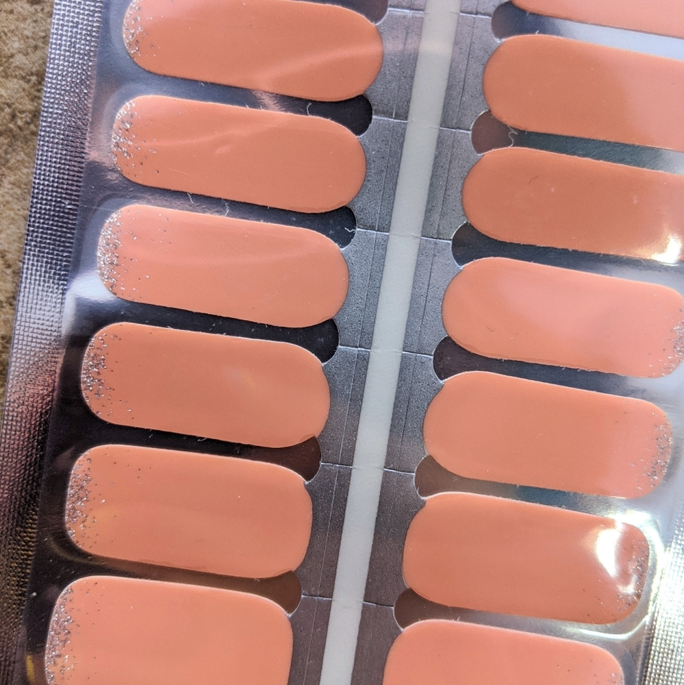 5 for $15 Nail Wrap- Sparkly Peach Tips